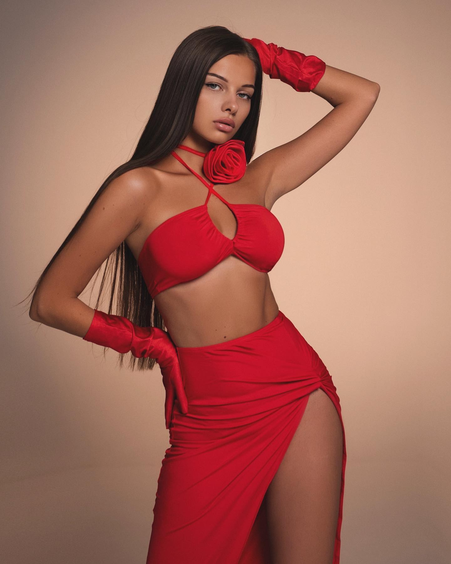 Ангелина (093)600-61-31